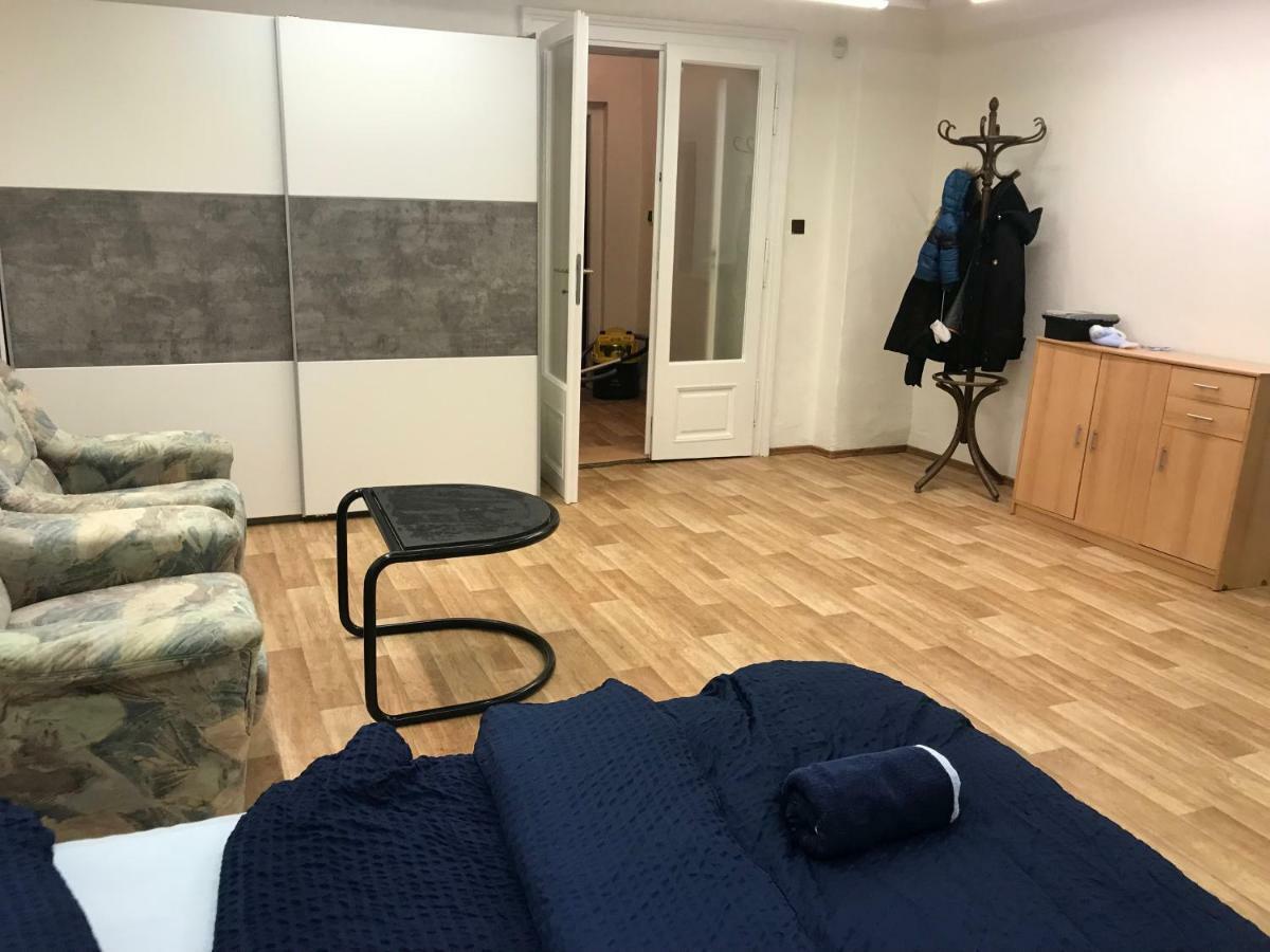Old Town Apartments R11 Оломоуц Екстер'єр фото