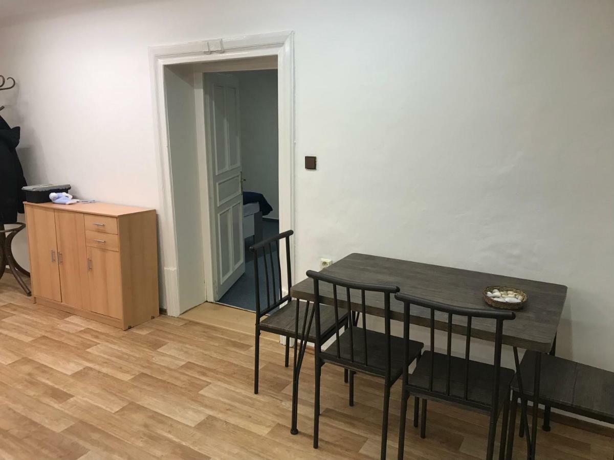 Old Town Apartments R11 Оломоуц Екстер'єр фото